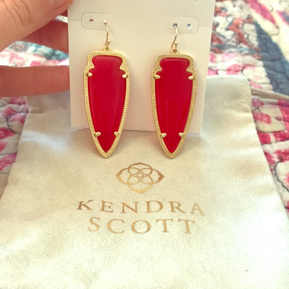 Kendra Scott Jewelry - Like new Kendra Scott Red Skylars